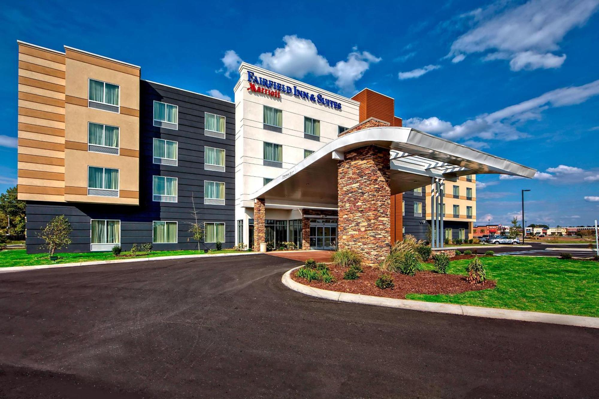 Fairfield Inn & Suites By Marriott Jackson Exterior photo